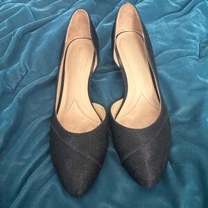 Naturalizer Black Pointed Toe Heels
